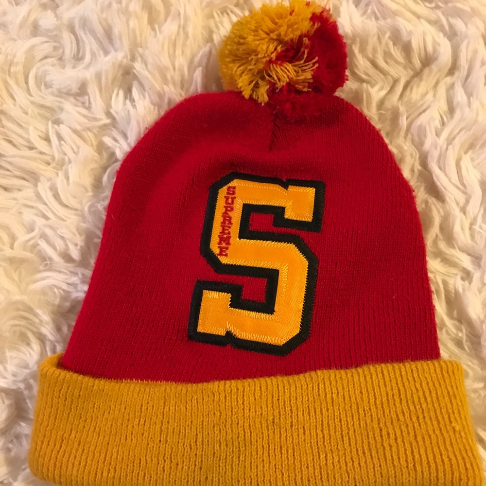 Vintage Supreme Men's Beanie
